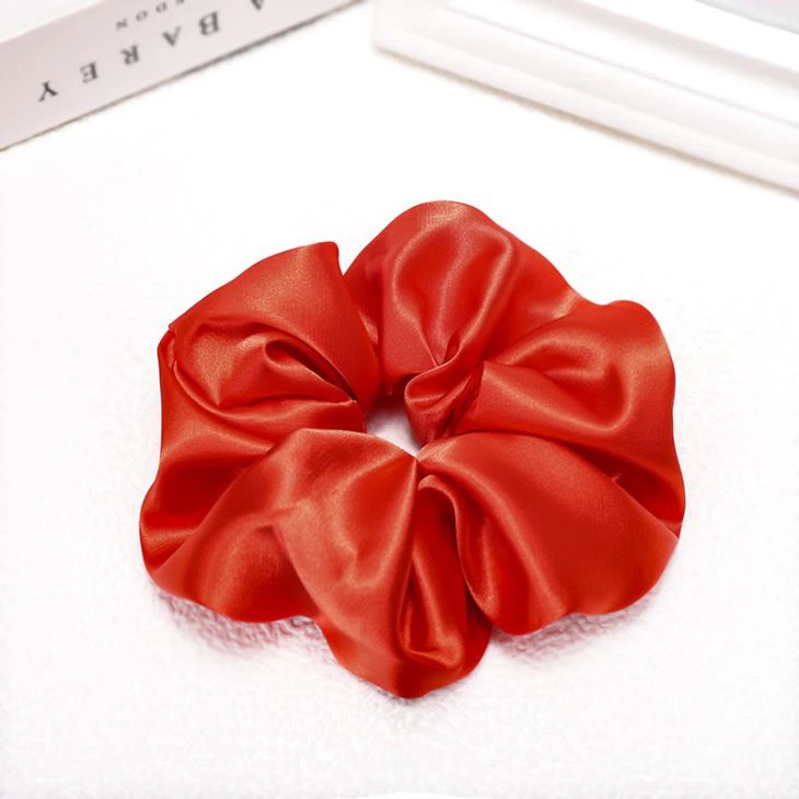 Scrunchy Pou cheve nan tet